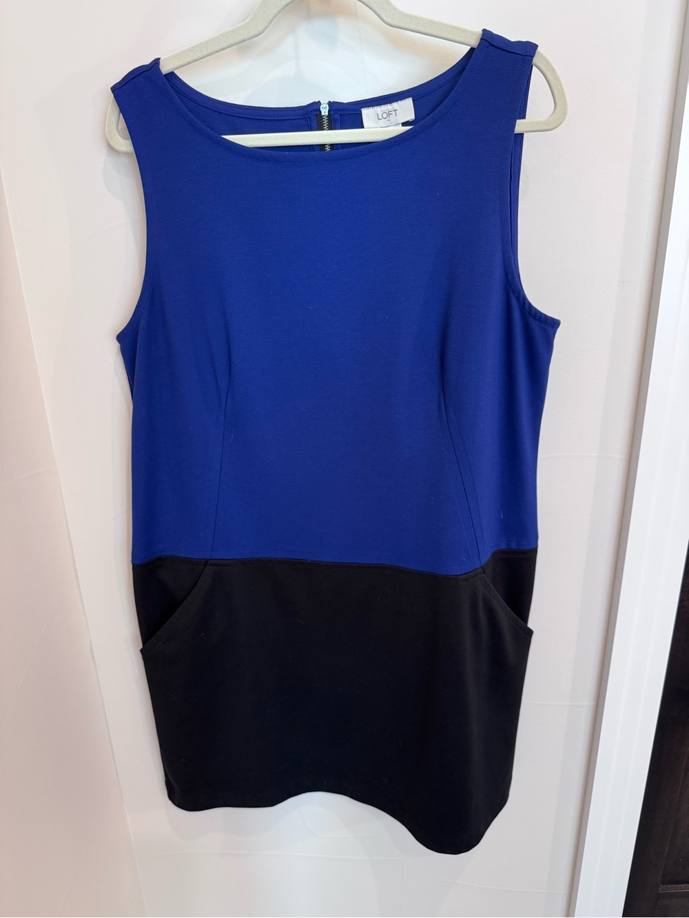 Ann Taylor LOFT Royal Blue and Black Colorblock Sleeveless Shift Dress